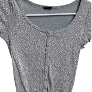 Brandy melville floral top